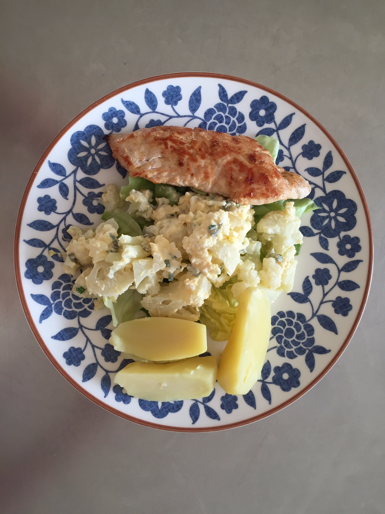 bloemkoolsalade met kalkoen